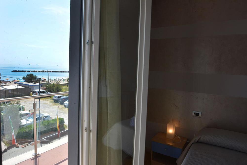 Hotel Bella Romagna Касал-Борсетти Экстерьер фото