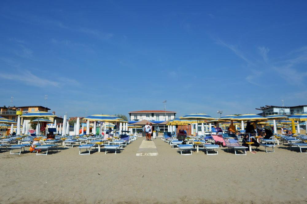 Hotel Bella Romagna Касал-Борсетти Экстерьер фото