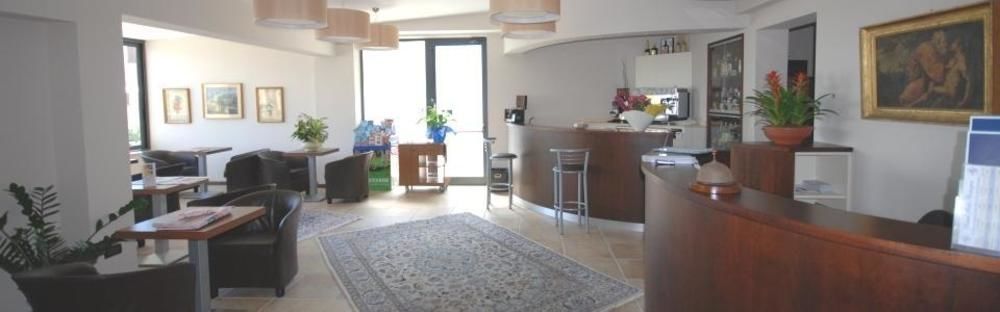 Hotel Bella Romagna Касал-Борсетти Экстерьер фото